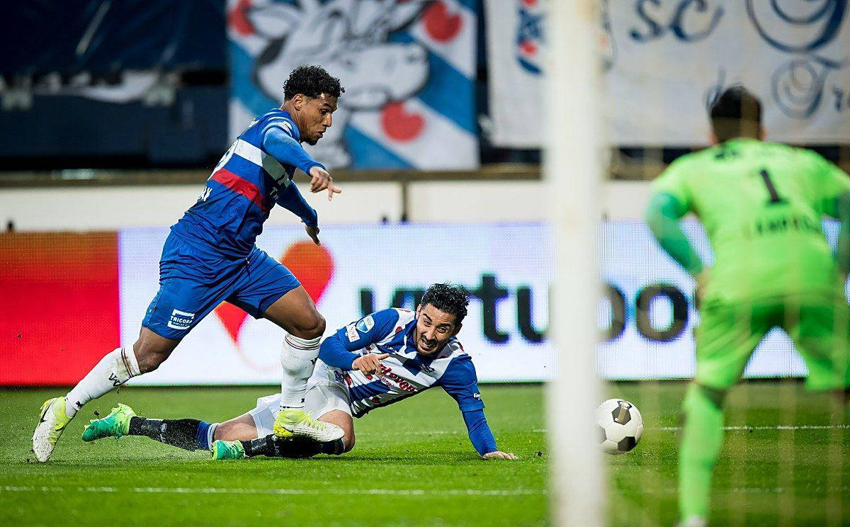 关于曼城绝杀那不勒斯,蒂亚戈状态火热的信息 关于曼城绝杀那不勒斯,蒂亚戈状态火热的信息