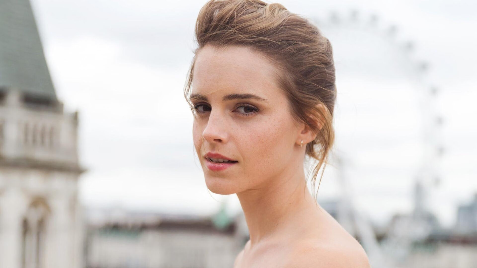 足球没有剧本，为何隐藏秩序总在爆冷之夜浮现？