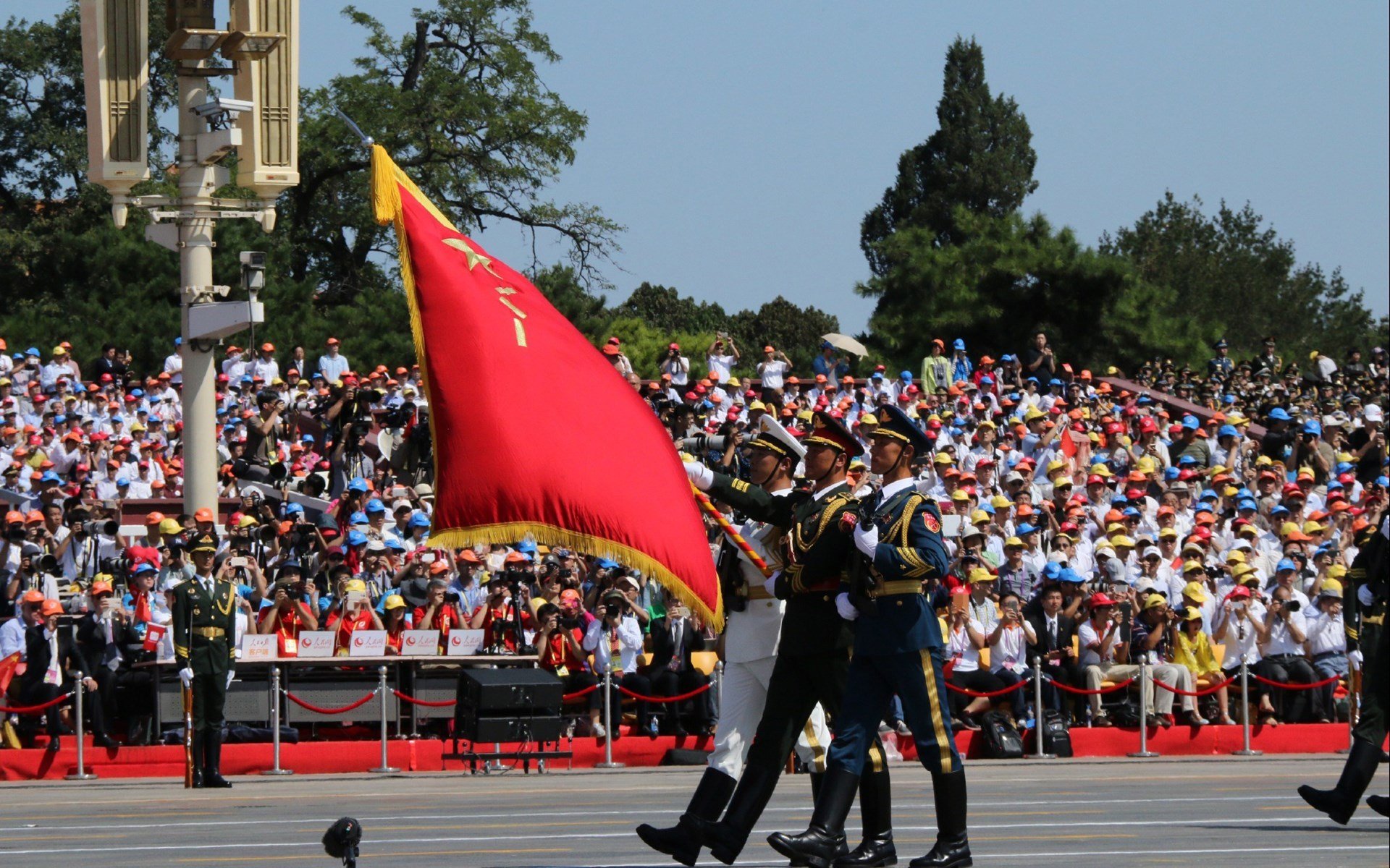 掌控与压制，足球战术的冰与火之歌